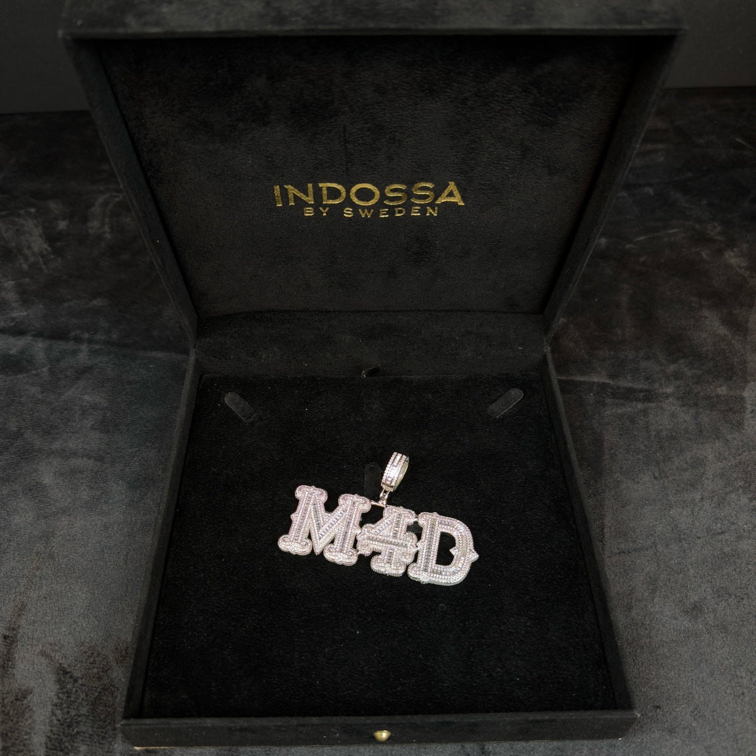 PERSONAL PENDANT #1 - GOLD/SILVER