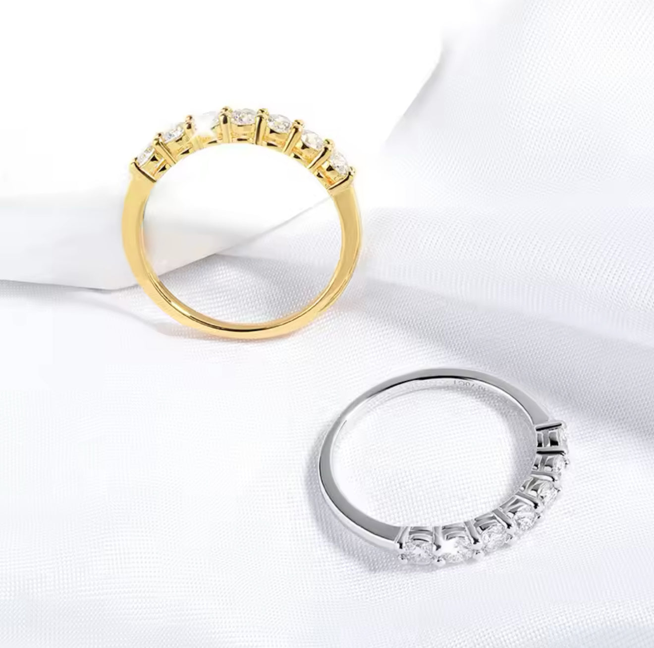 RING WITH MOISSANITE DIAMONDS S925 - GOLD