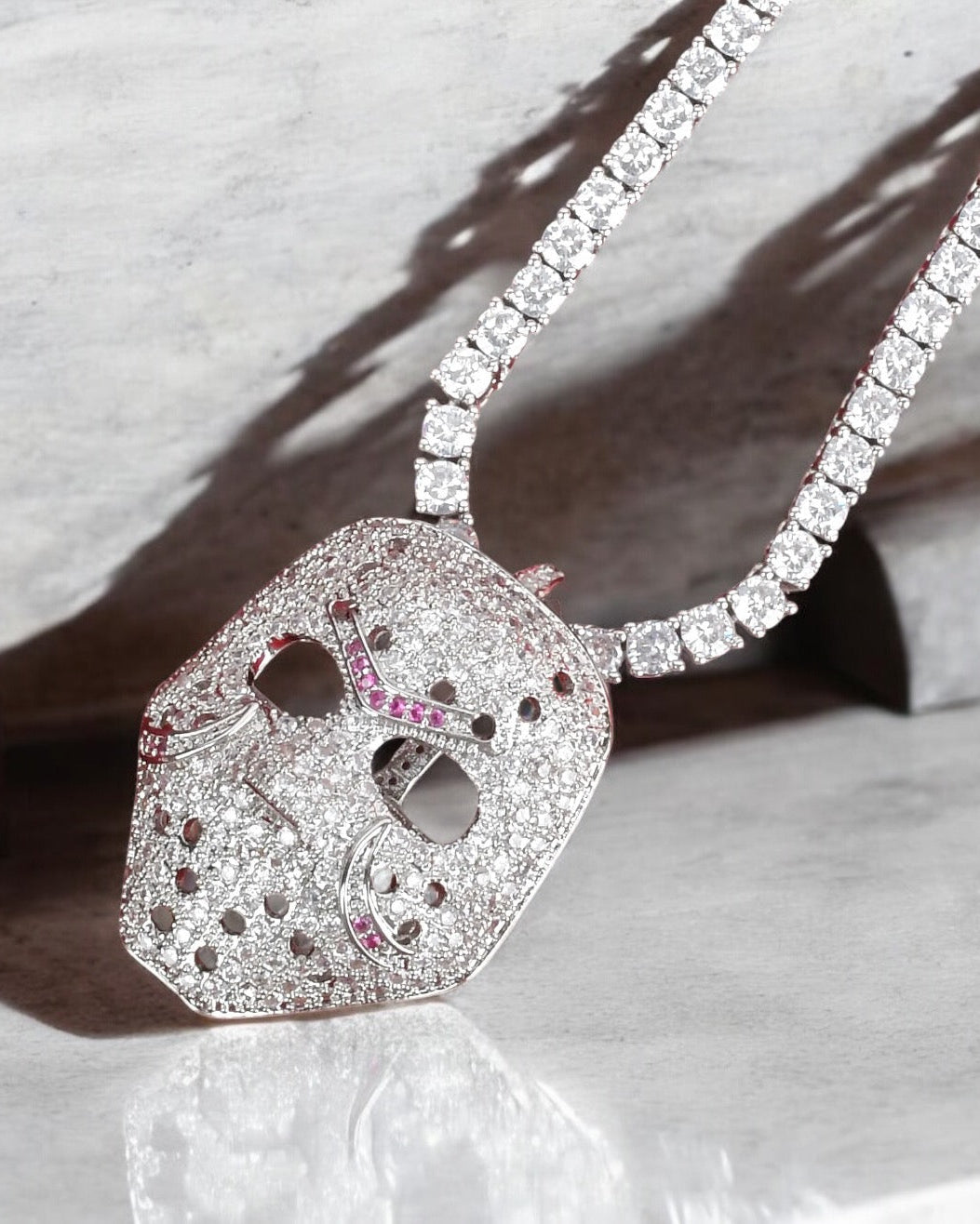 DIAMOND MASK PENDANT - SILVER