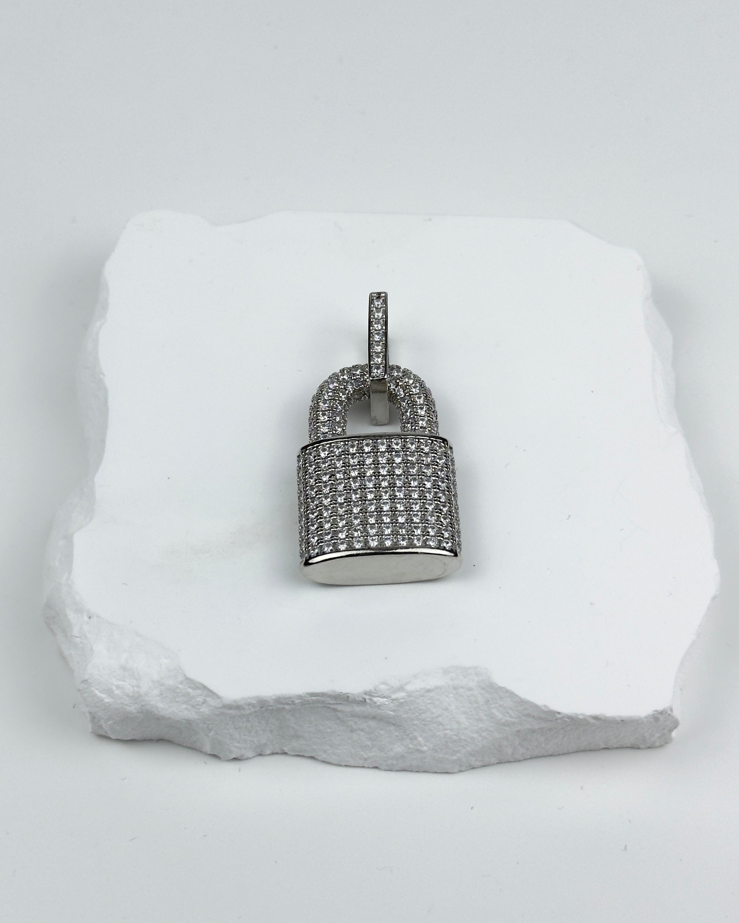 PENDANT LOCK - SILVER