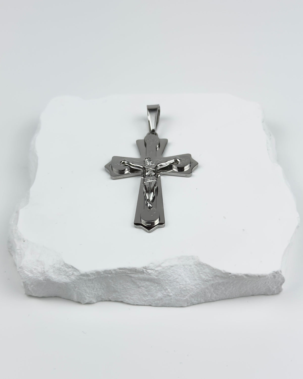 PENDANT CROSS - SILVER