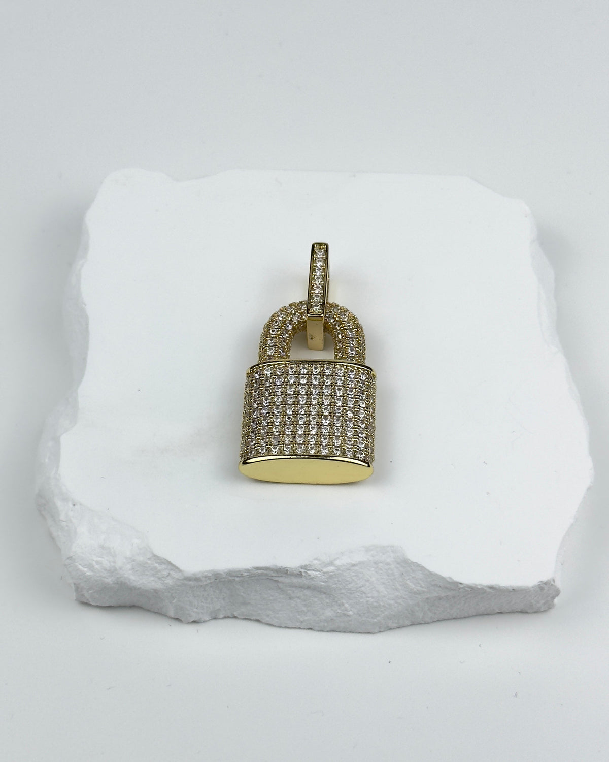 PENDANT LOCK - GOLD