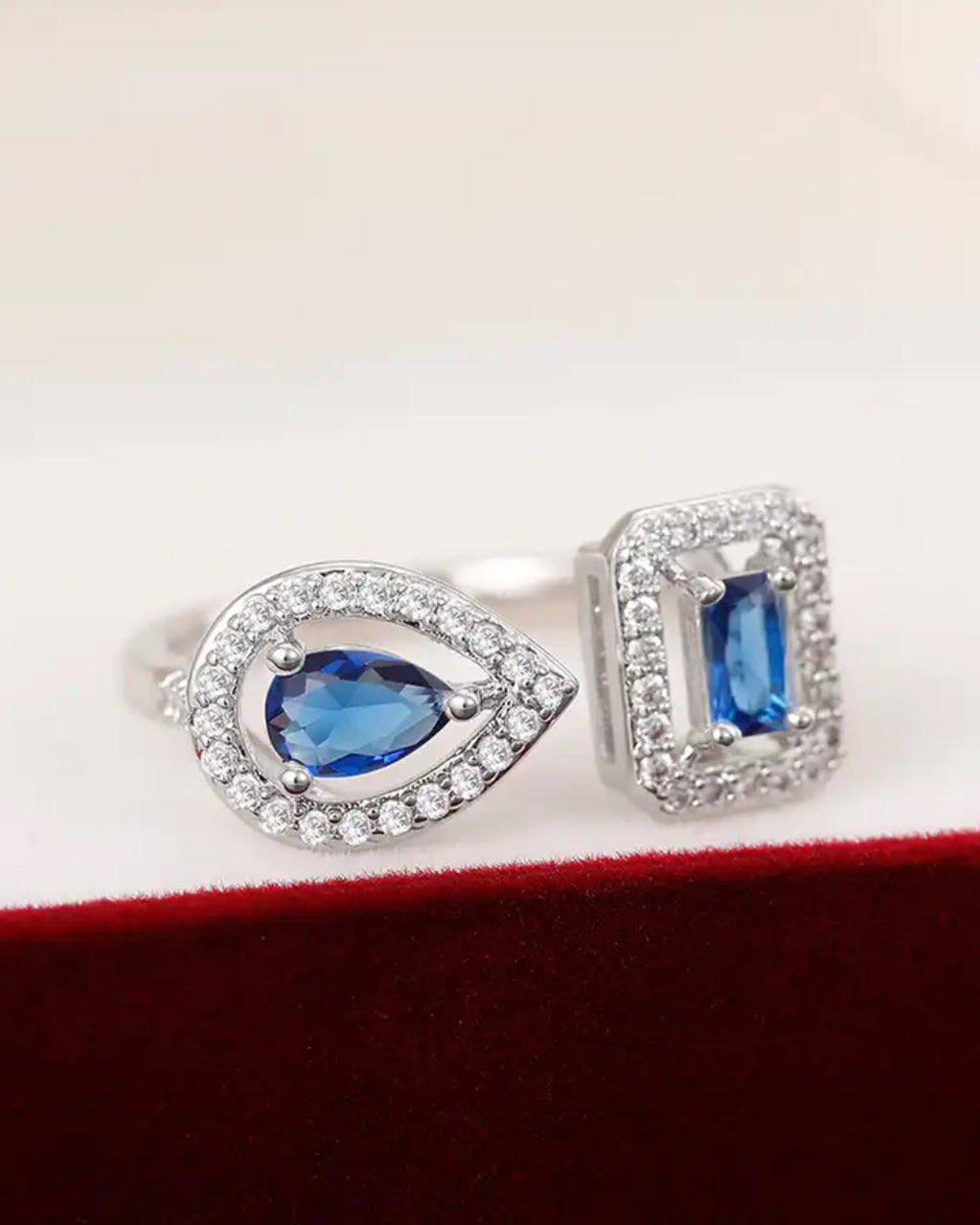 DIAMOND RING - SILVER/BLUE