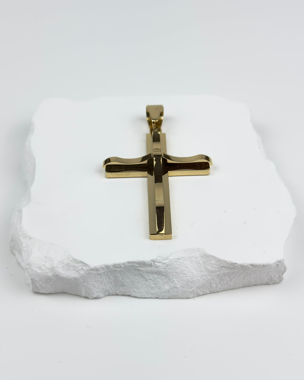 PENDANT CROSS - GOLD