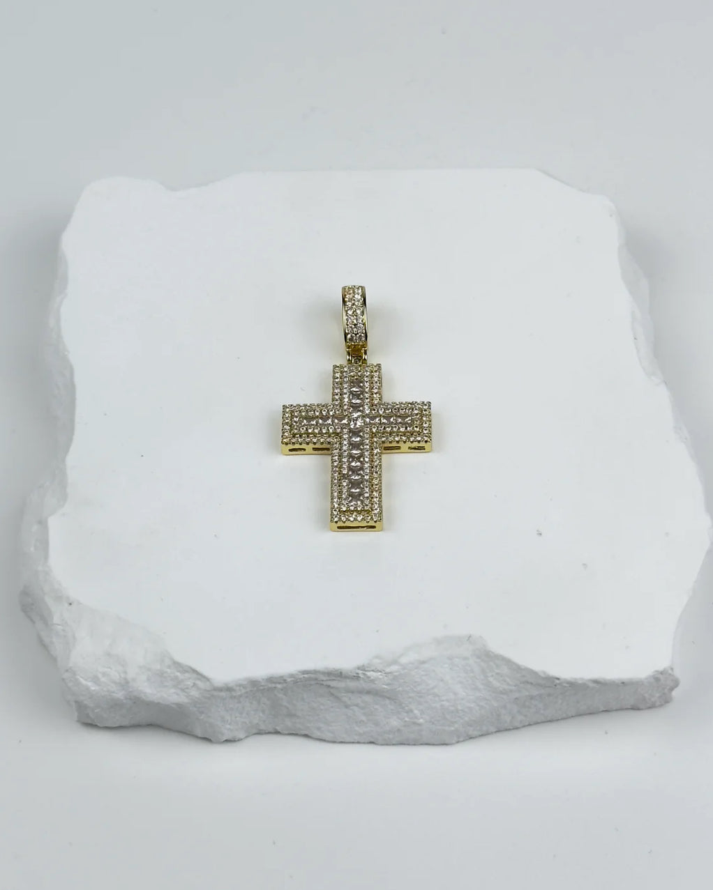 STHLM WITH DIAMOND LUX - GOLD (3MM)