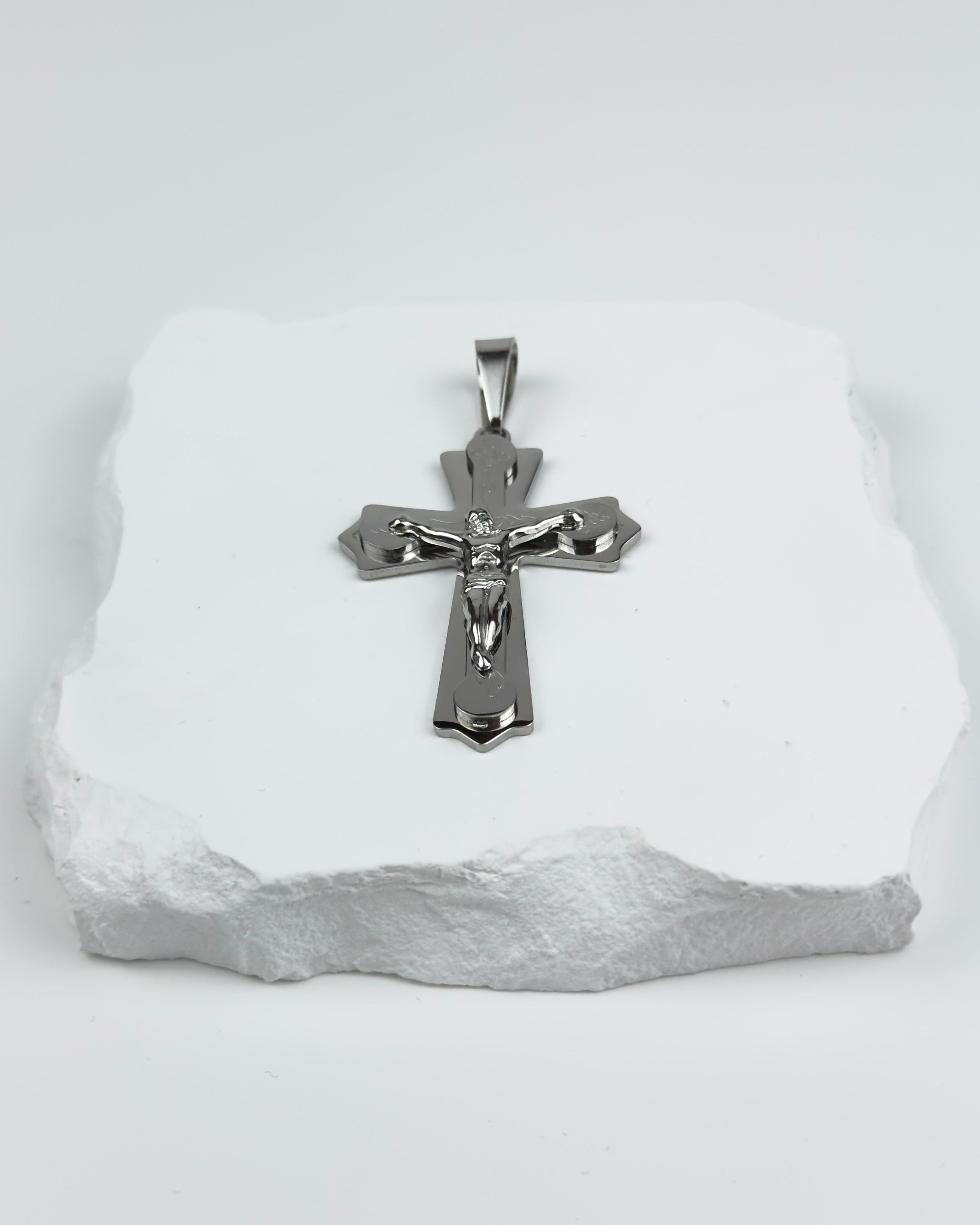 PENDANT CROSS - SILVER