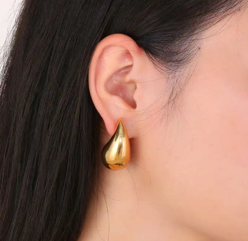 DROP EARRINGS - GOLD